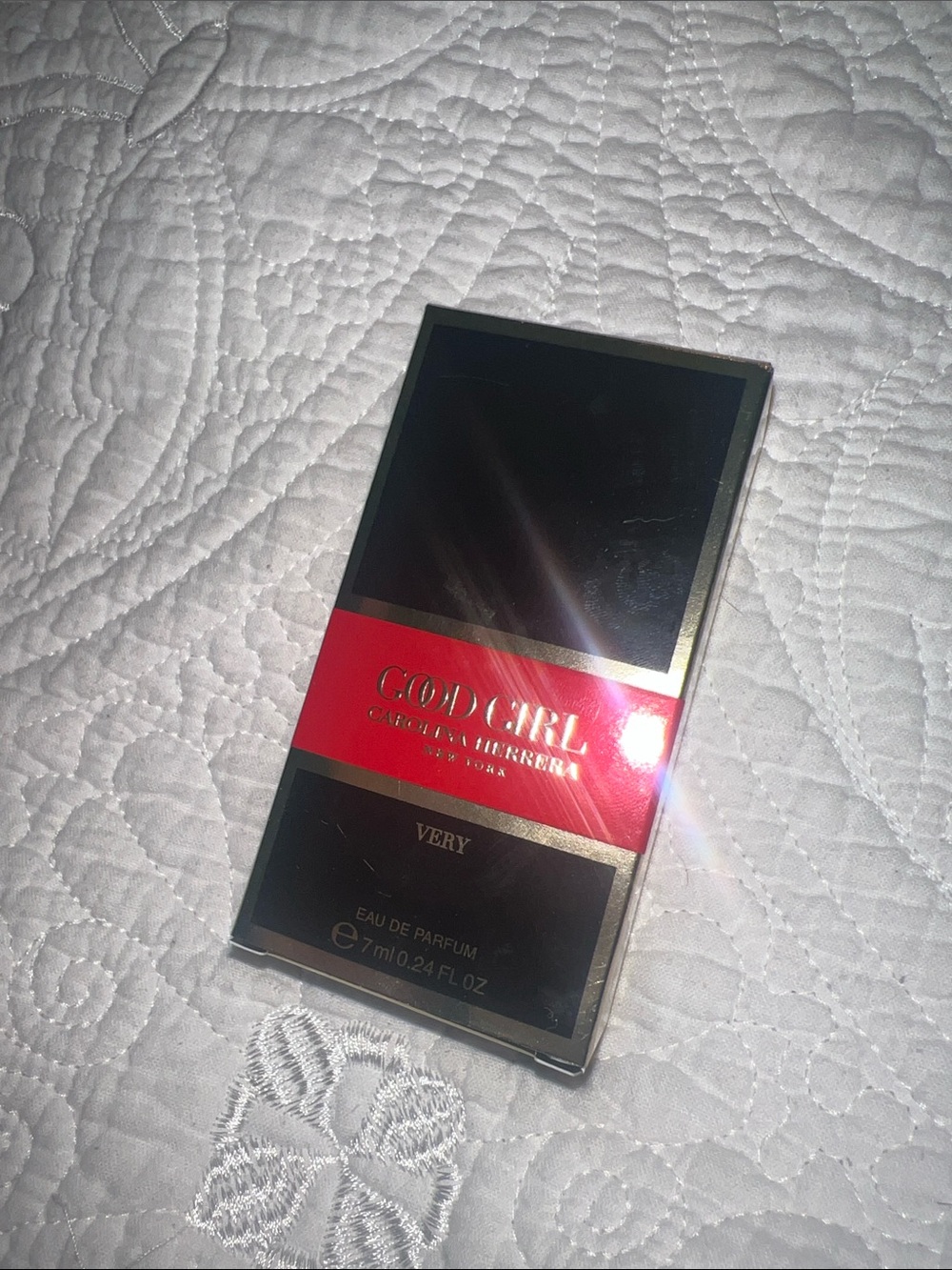 Mini very good girl Carolina Herrera perfume